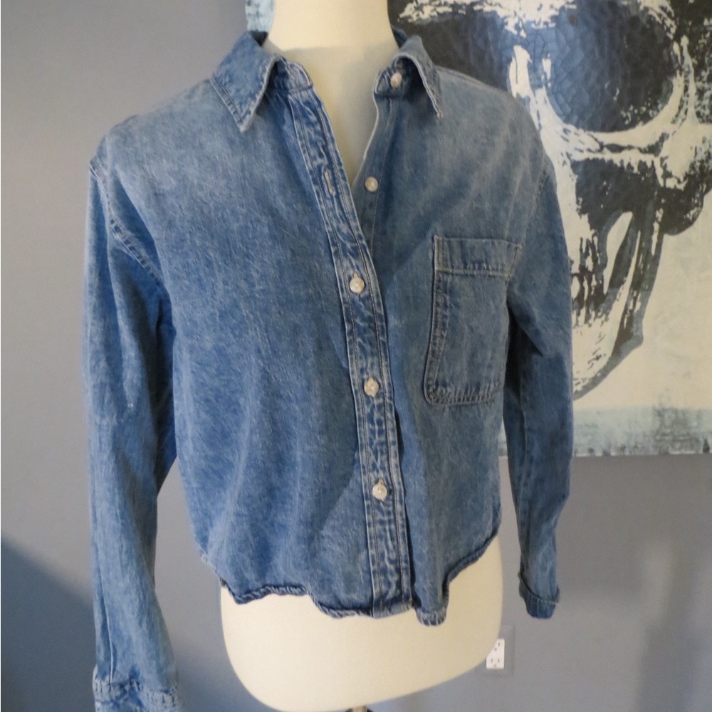 Universal Threads Denim Button-Up Shirt